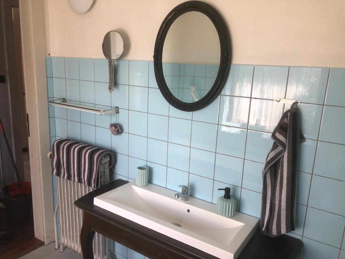 Retro Bolig - Fyldt Med Hygge! Ingen Luksus Apartment Kolind Luaran gambar